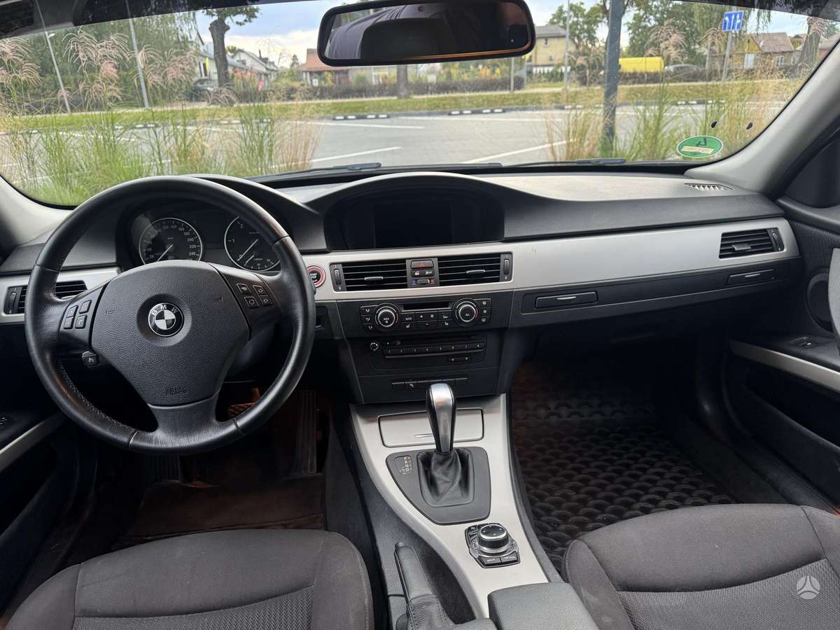 BMW 230, 2.0 l., universalas