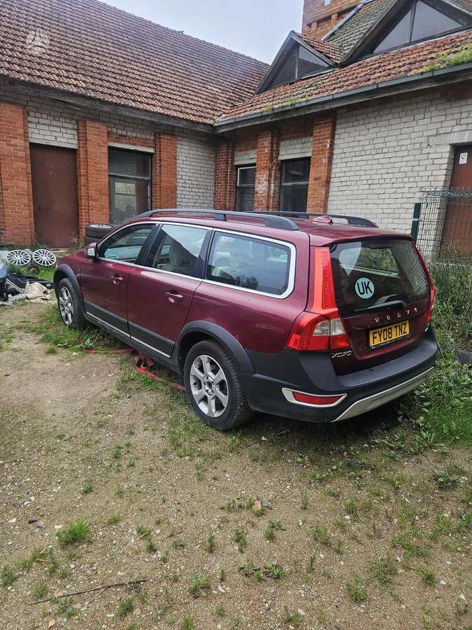 Volvo XC70, 2.4 l., Универсал