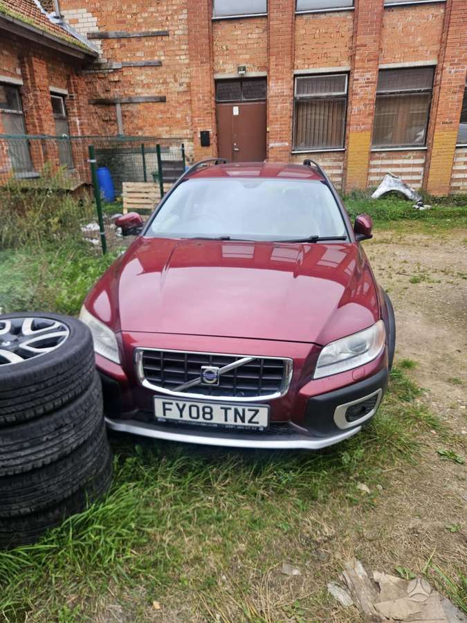 Volvo XC70, 2.4 l., Универсал