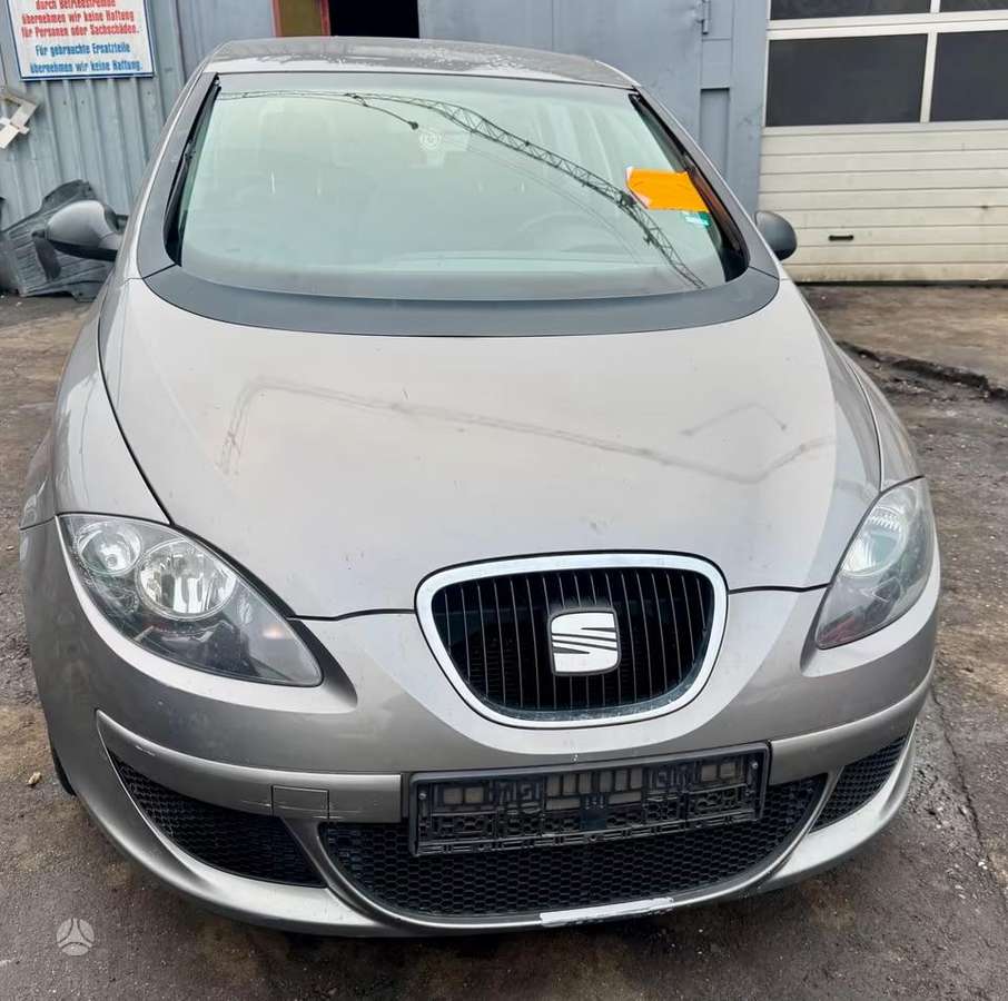 Seat Altea, BKC GQQ, dalimis