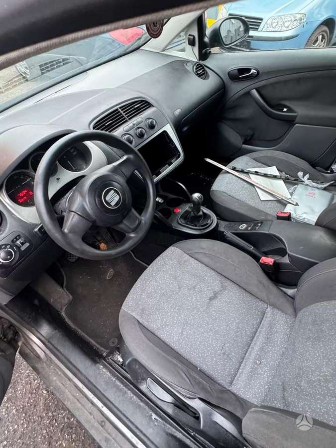 Seat Altea, BKC GQQ, dalimis