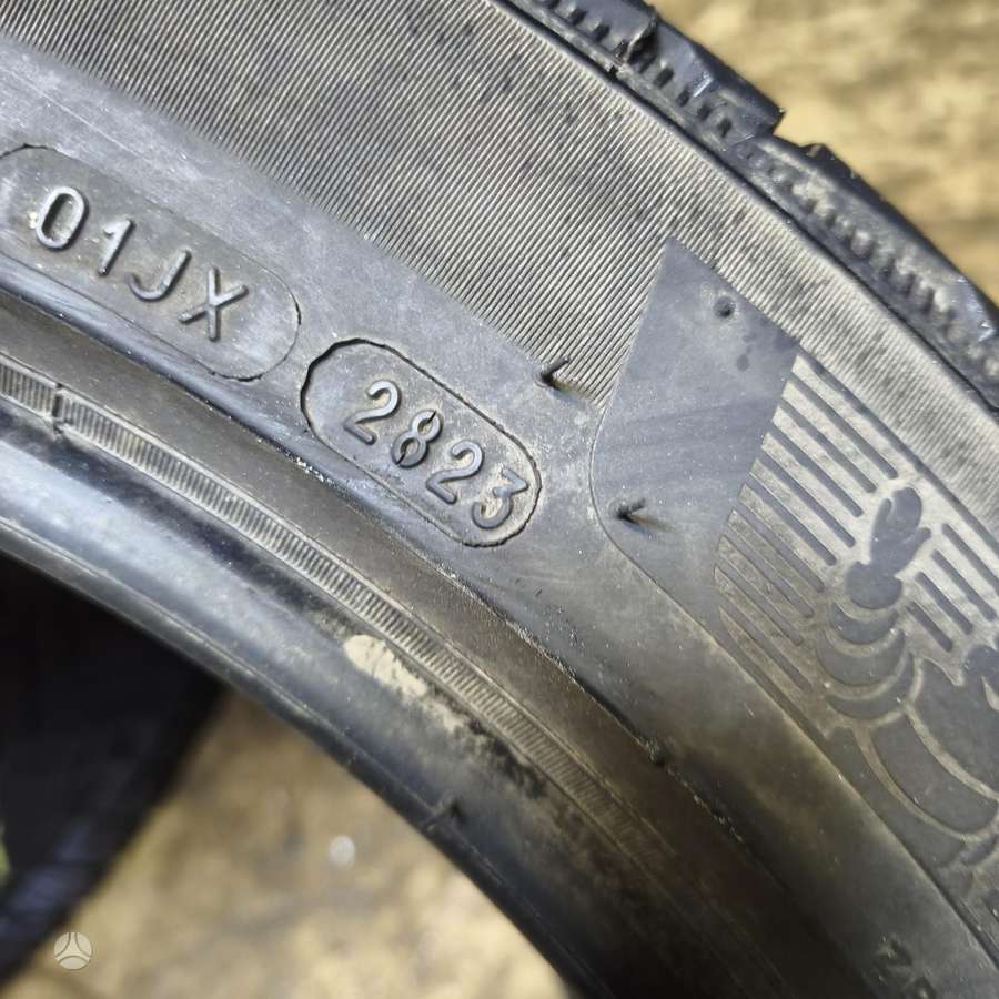 Michelin Pilot alpin 5, winter 255/45 R18
