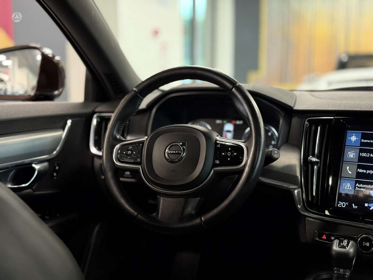 Volvo V90, 2.0 l., Универсал