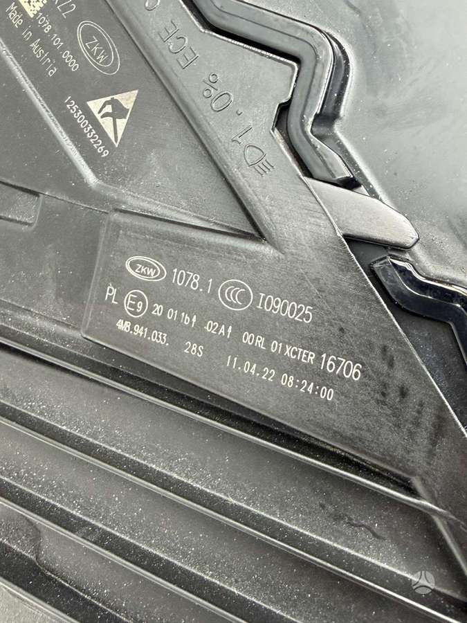 Audi Q8 Europa be blokeliu