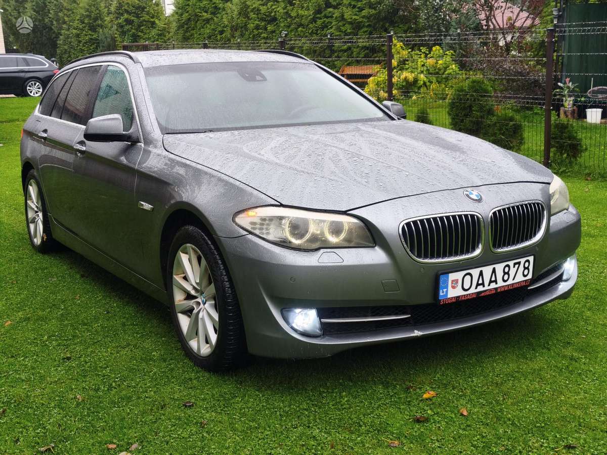 BMW 520, 2.0 l., universalas