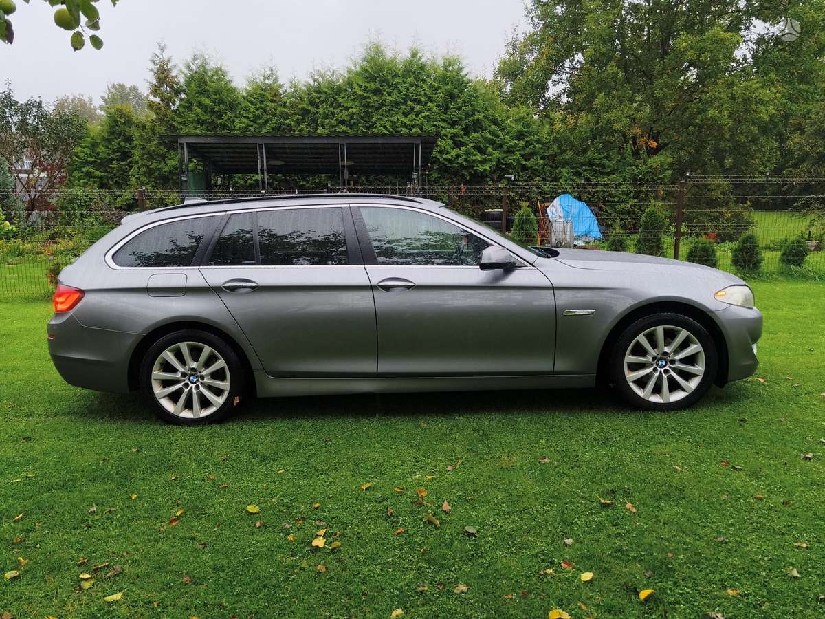 BMW 520, 2.0 l., universalas