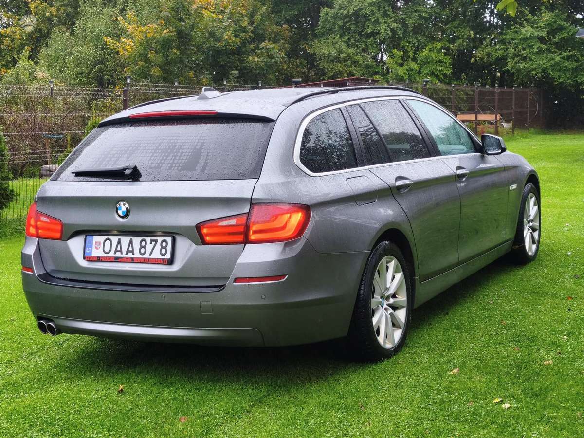BMW 520, 2.0 l., universalas
