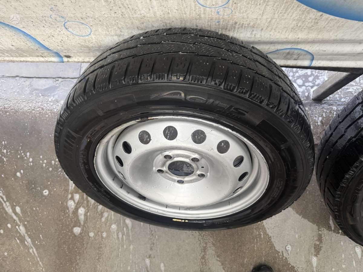 Renault, plieniniai štampuoti, R16
