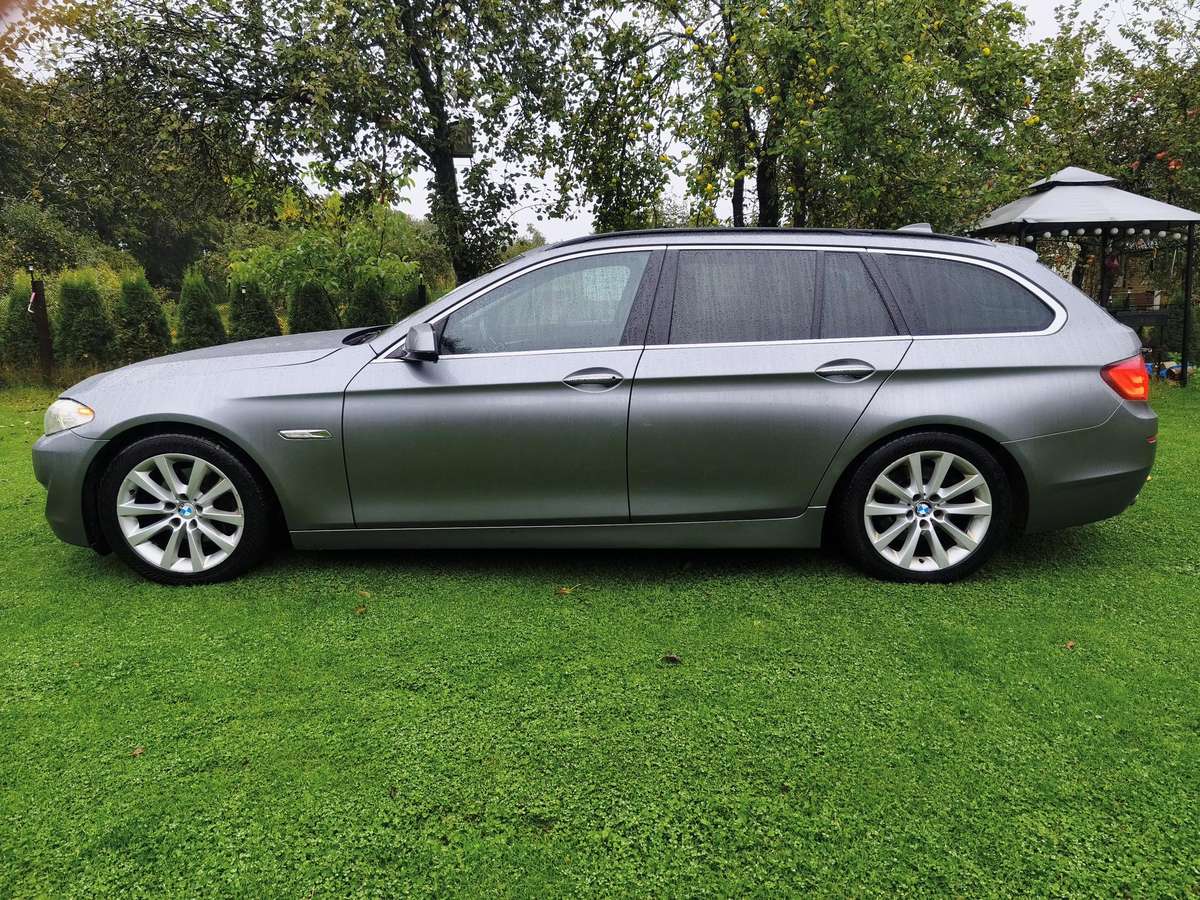 BMW 520, 2.0 l., universalas