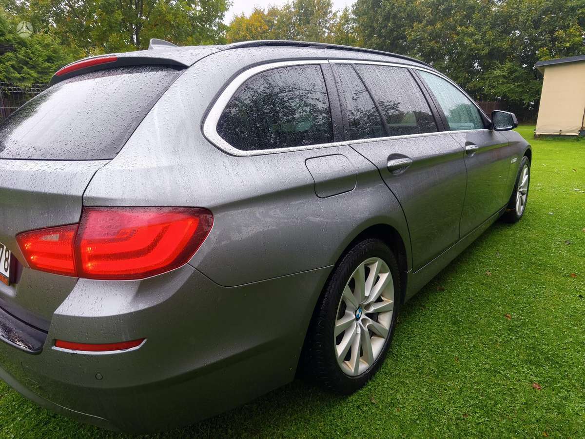 BMW 520, 2.0 l., universalas