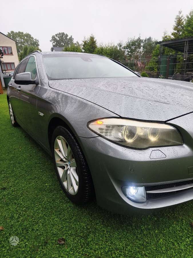 BMW 520, 2.0 l., universalas