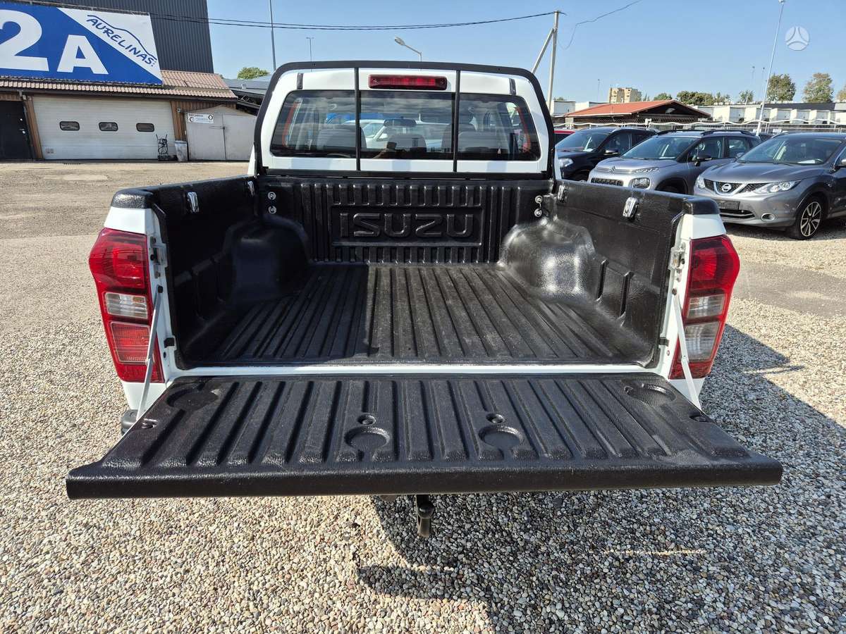 Isuzu D-Max, 2.5 l., pikapas