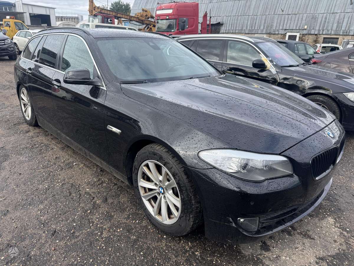 BMW 520, 2.0 l., Универсал