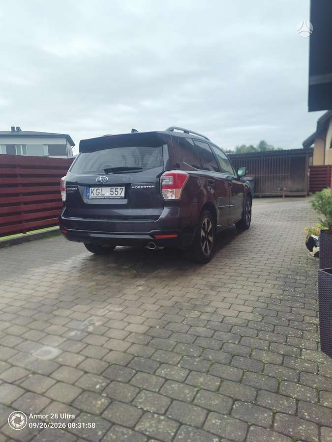 Subaru Forester, 2.0 l., off-road / crossover