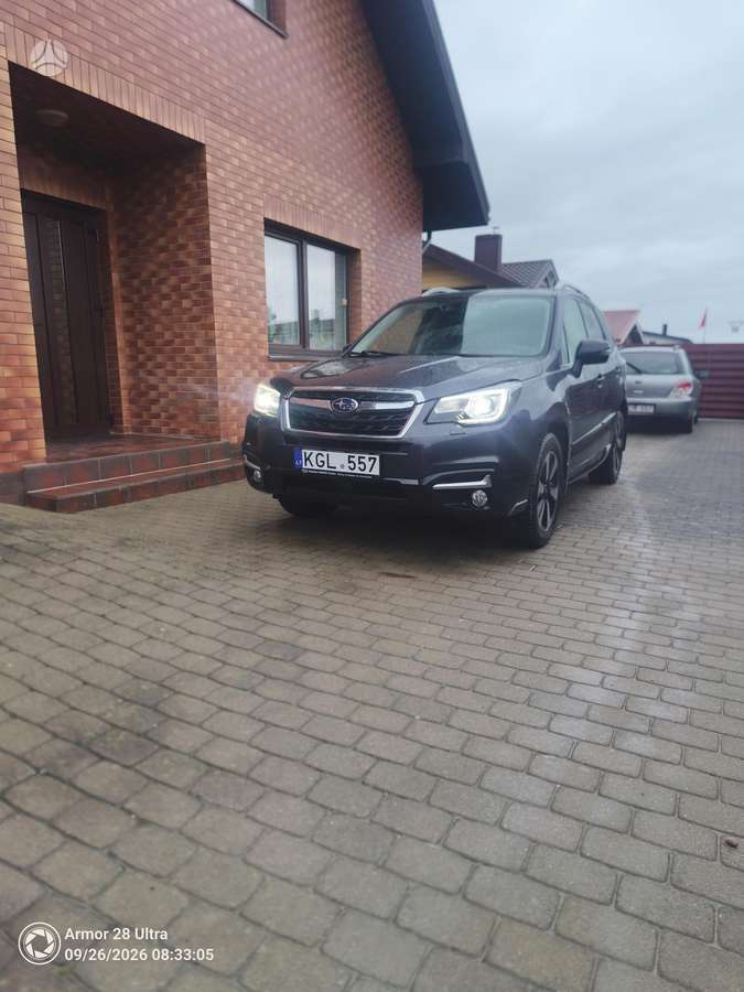 Subaru Forester, 2.0 l., off-road / crossover