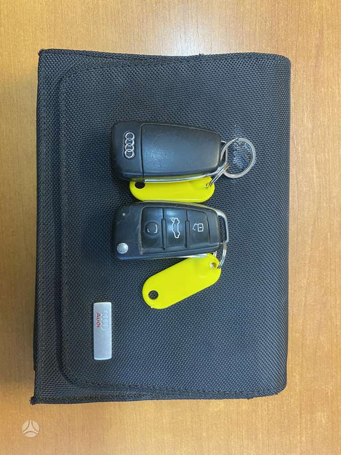 Audi A4, 2.0 l., Универсал