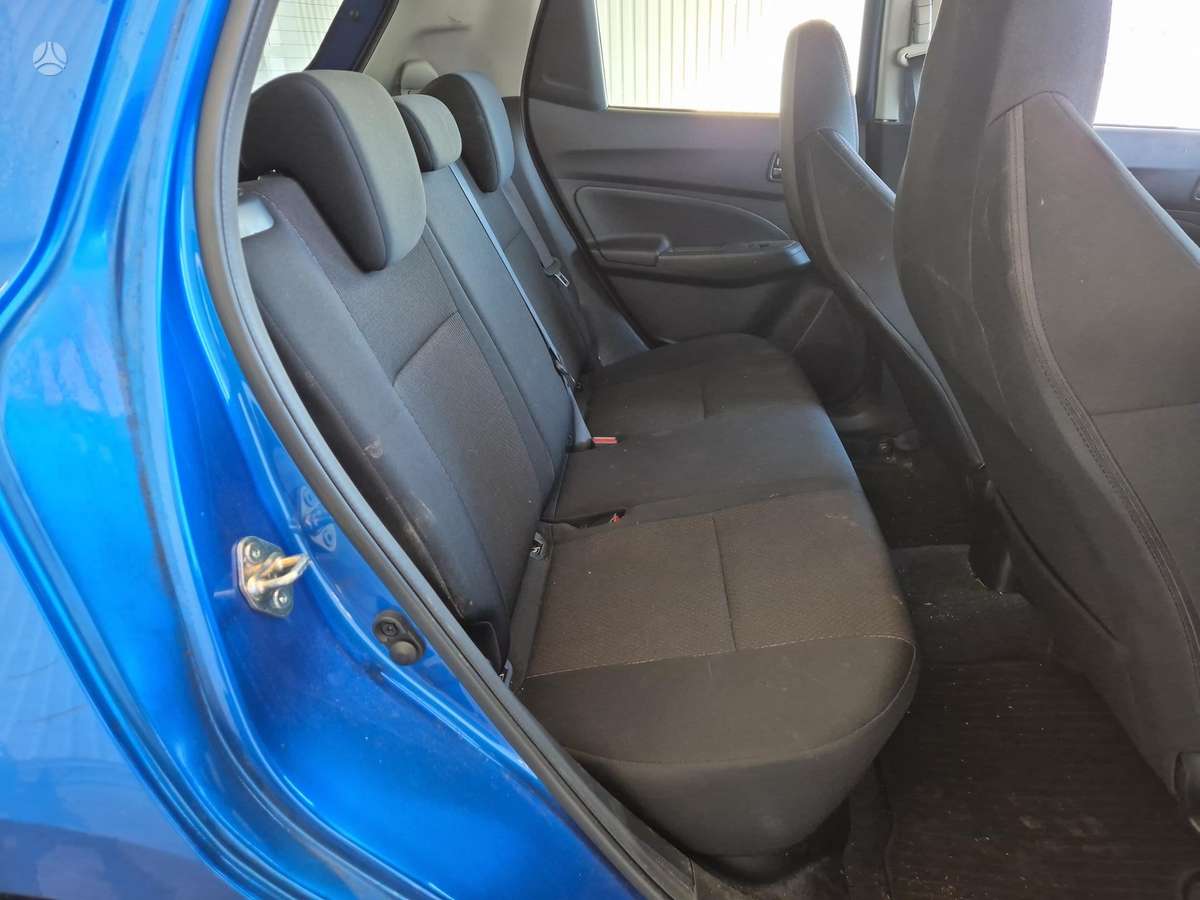 Suzuki Swift dalimis. 61 450 km