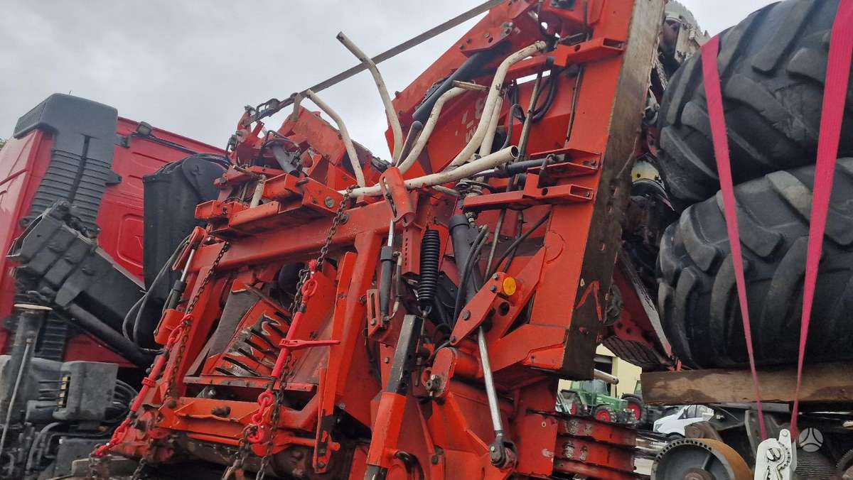 Claas Kemper 375, self-propelled mower conditioners