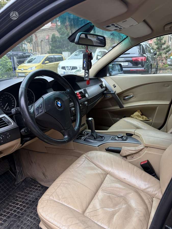 BMW 525, 2.5 l., wagon