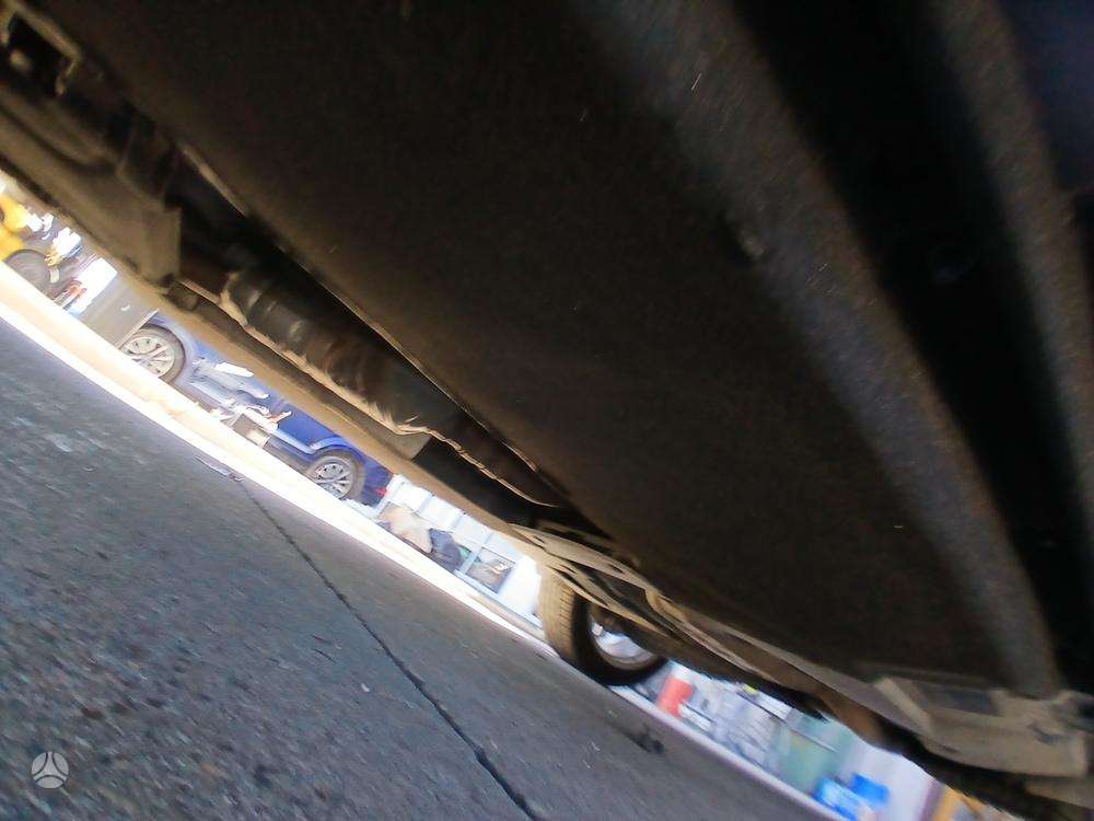 Audi Q5, 2.0 l., off-road / crossover