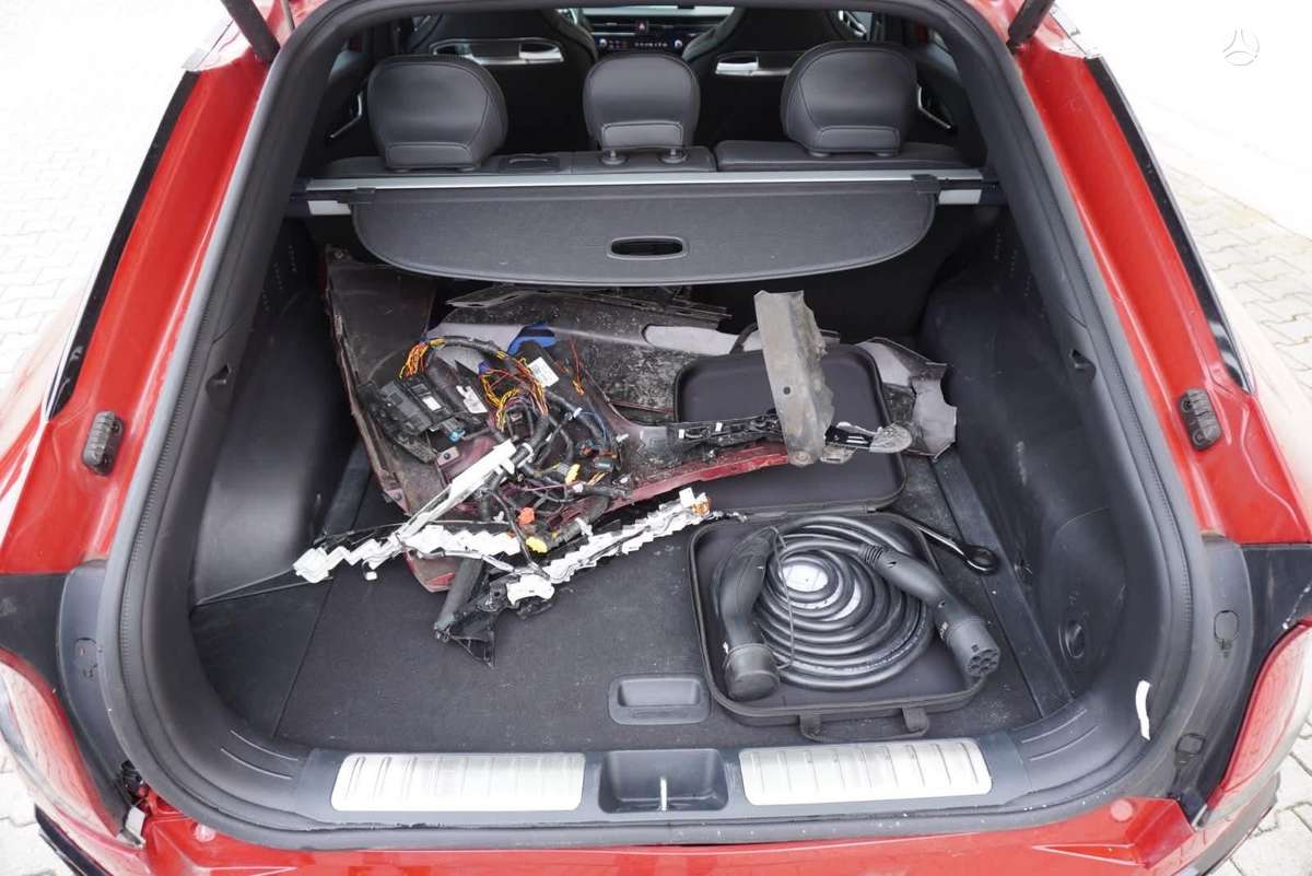 Kia EV6, 77 kWh, hatchback