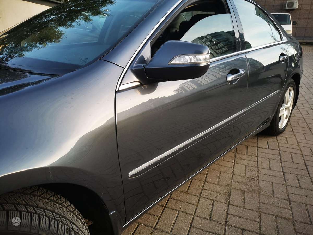 Honda Legend, 3.5 l., Седан