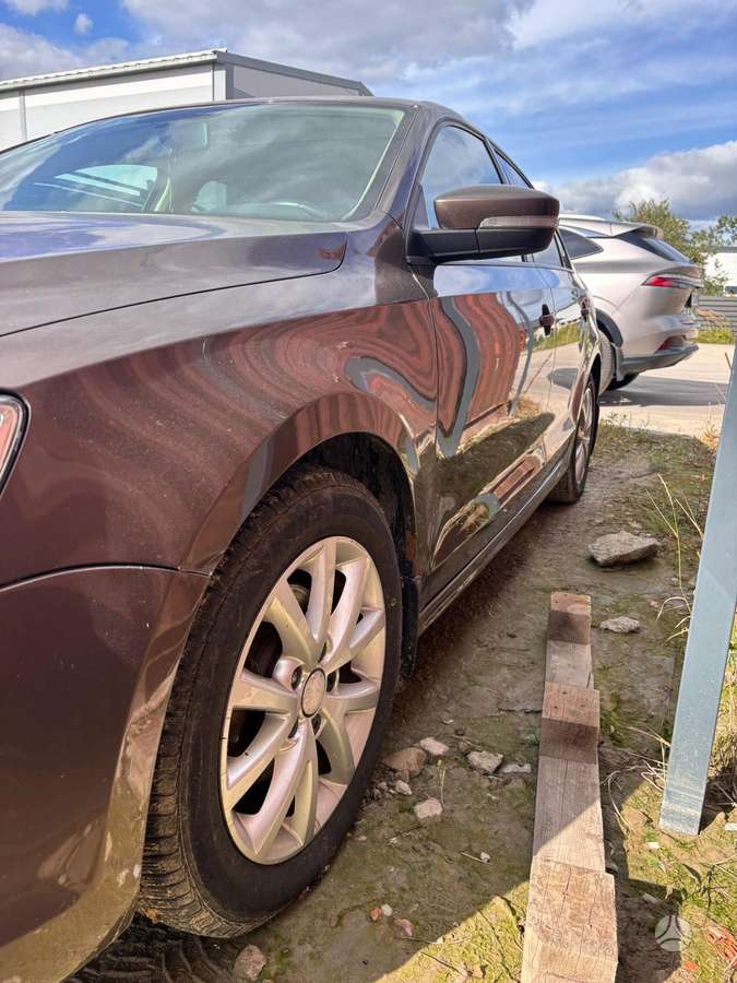 Volkswagen Jetta, 2.0 l., Седан