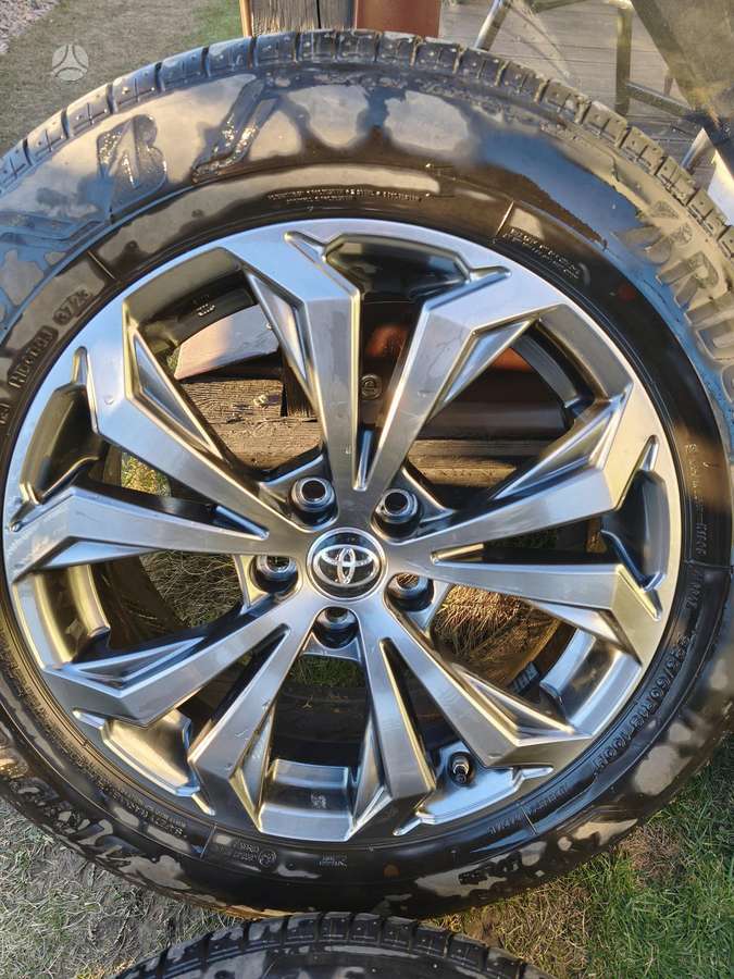 Toyota RAV4, light alloy, R18