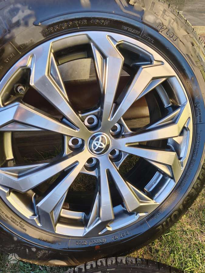 Toyota RAV4, легкосплавные , R18