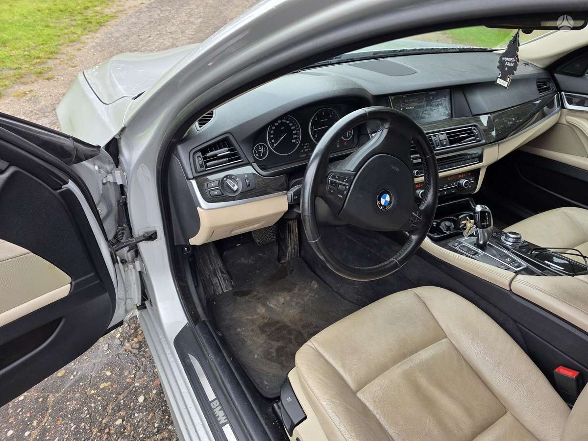 BMW 520, 2.0 l., Универсал