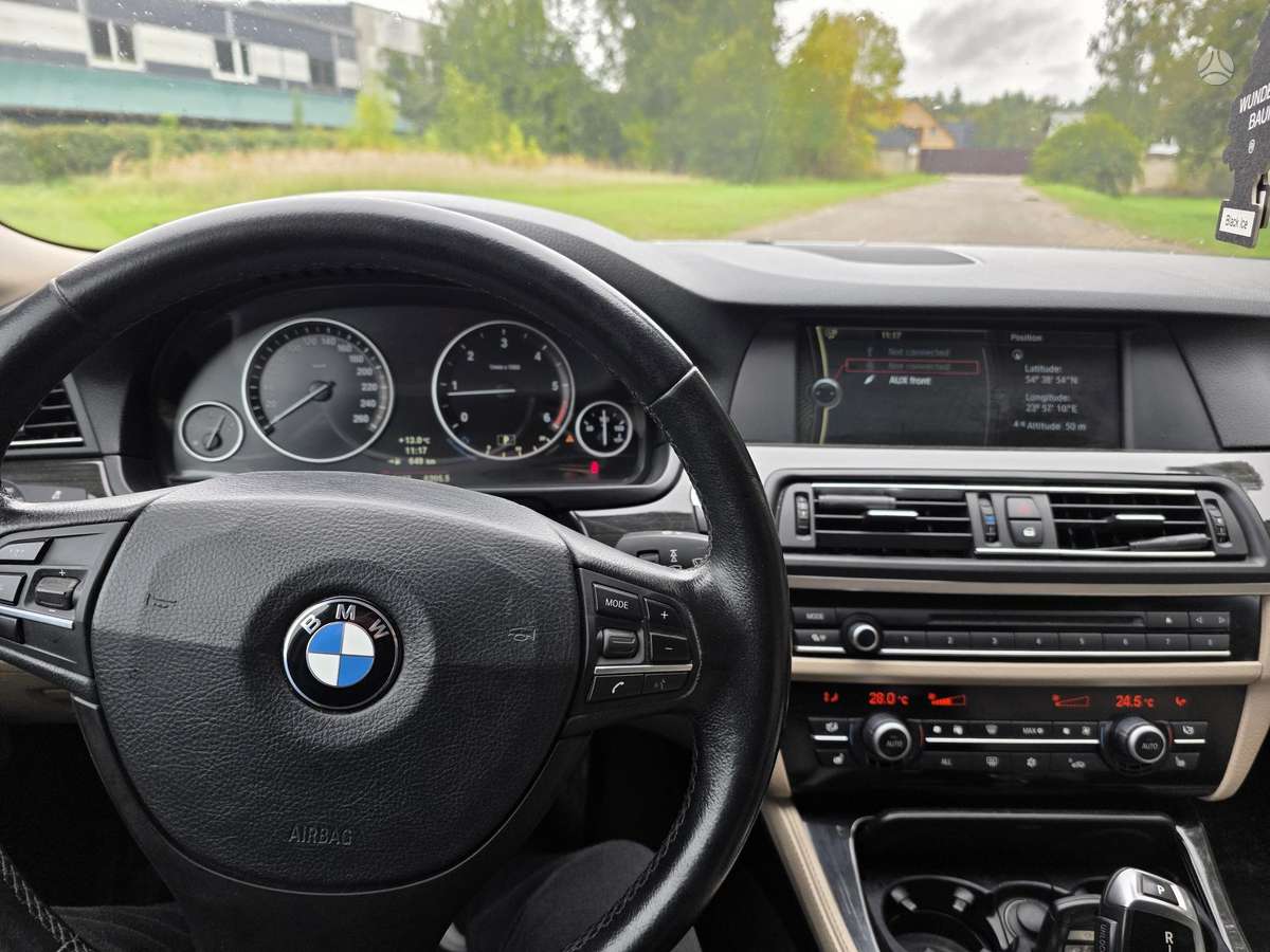 BMW 520, 2.0 l., wagon