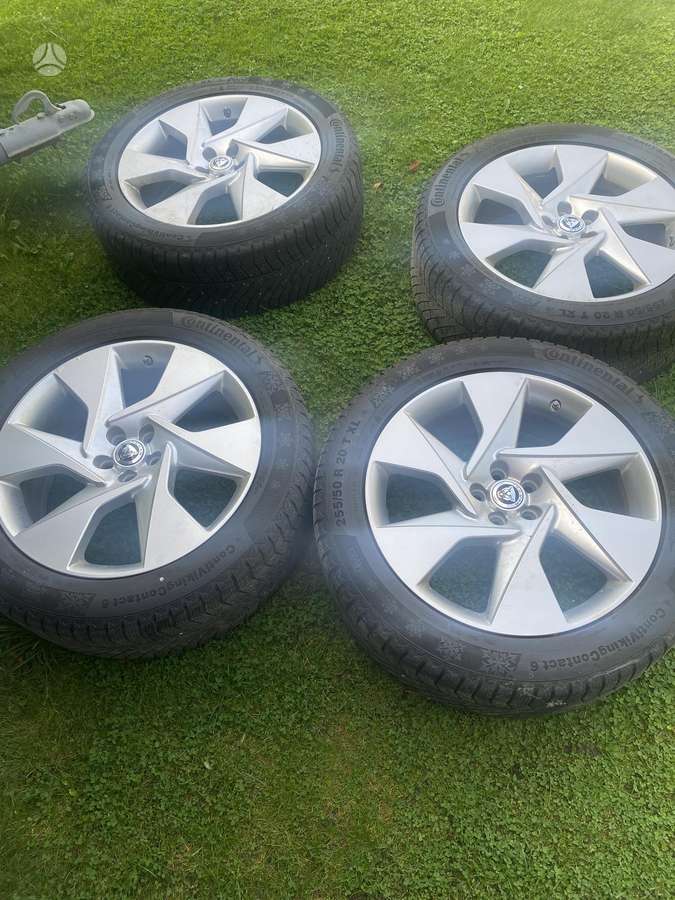 Jaguar, lengvojo lydinio, R20