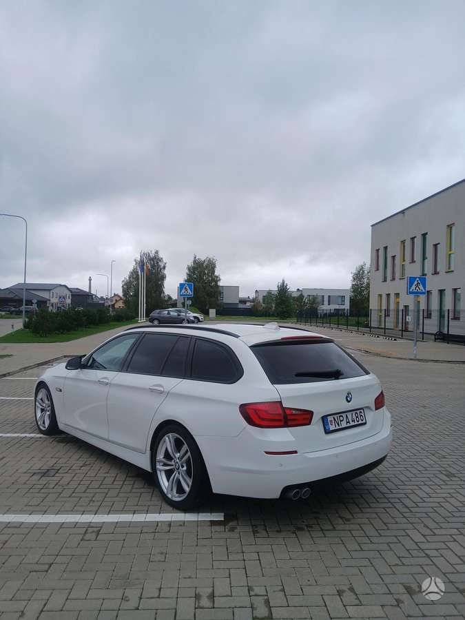 BMW 520, 2.0 l., wagon