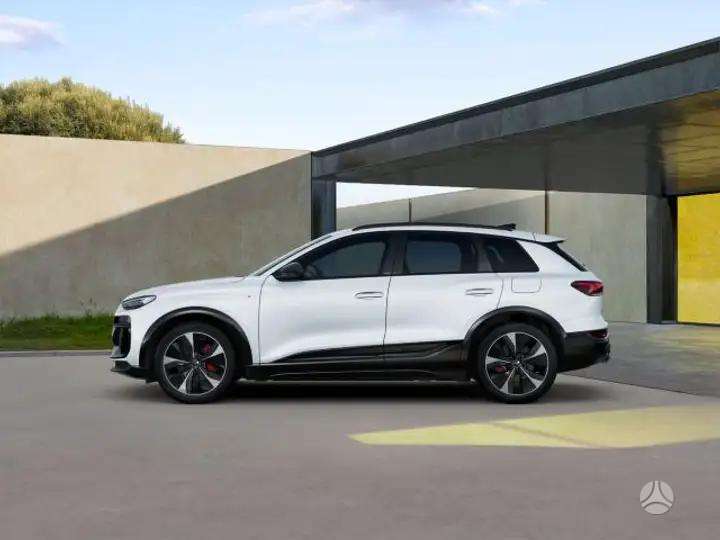 Audi Q6 e-tron, 100 kWh, limousine