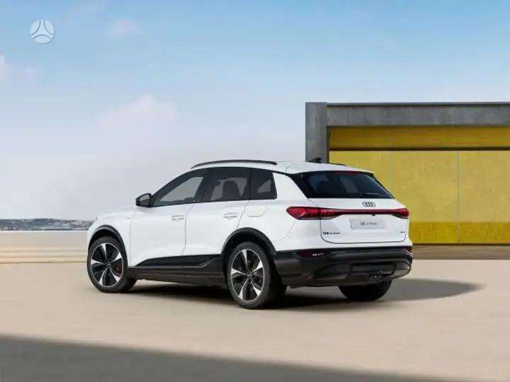 Audi Q6 e-tron, 100 kWh, limousine