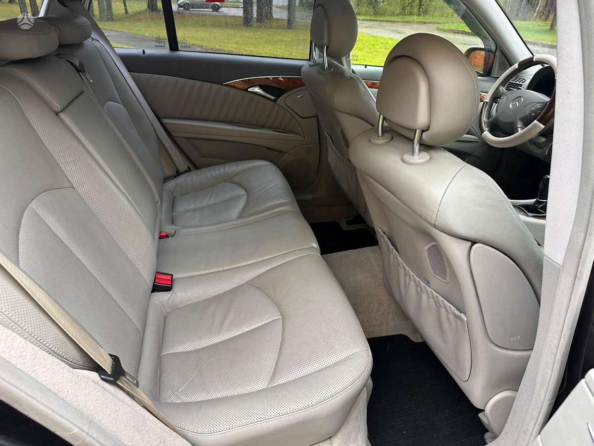 Mercedes-Benz E270, 2.7 l., Универсал