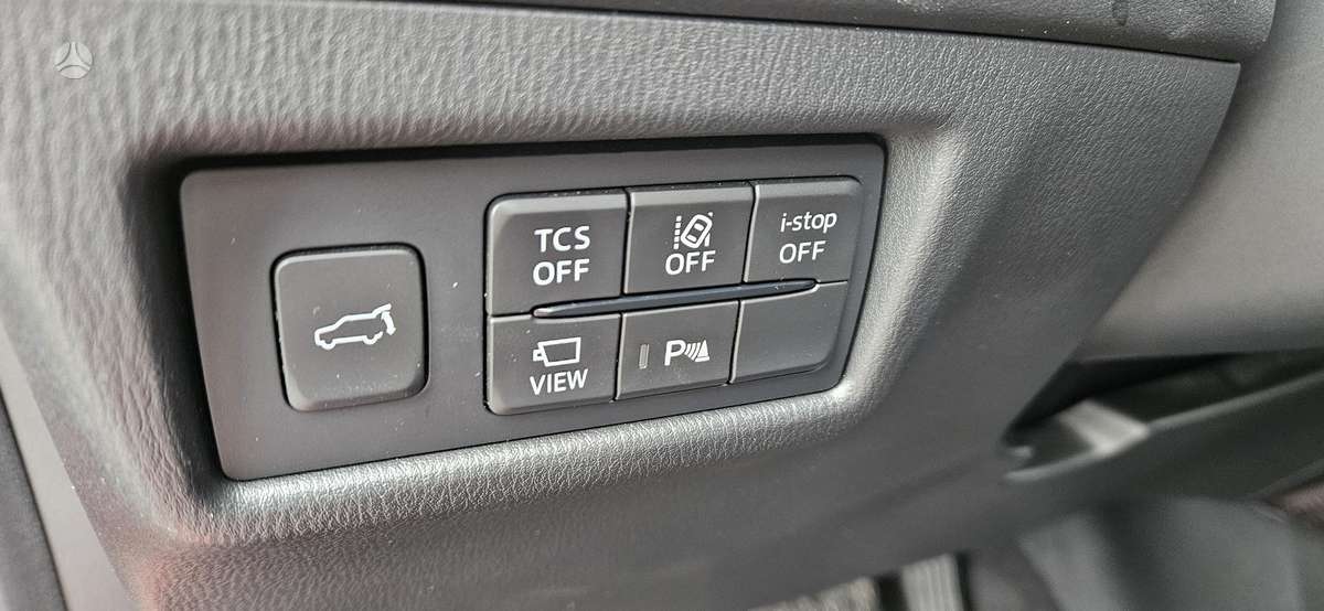 Mazda CX-5, 2.2 l., off-road / crossover