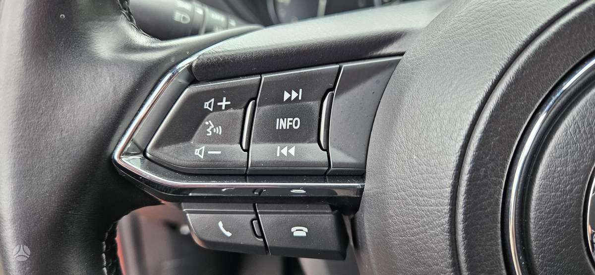 Mazda CX-5, 2.2 l., off-road / crossover