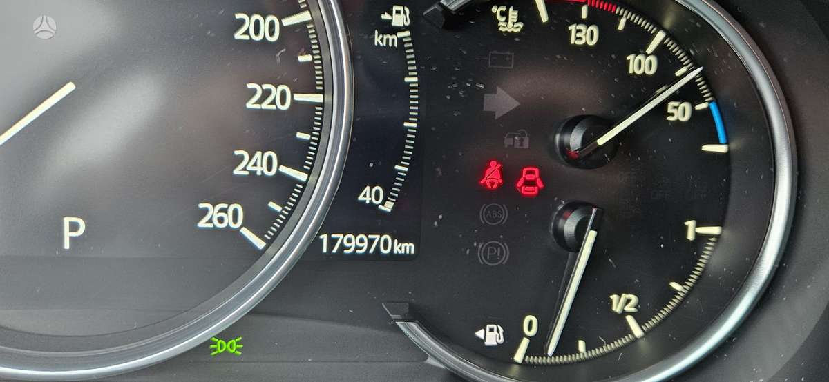 Mazda CX-5, 2.2 l., off-road / crossover