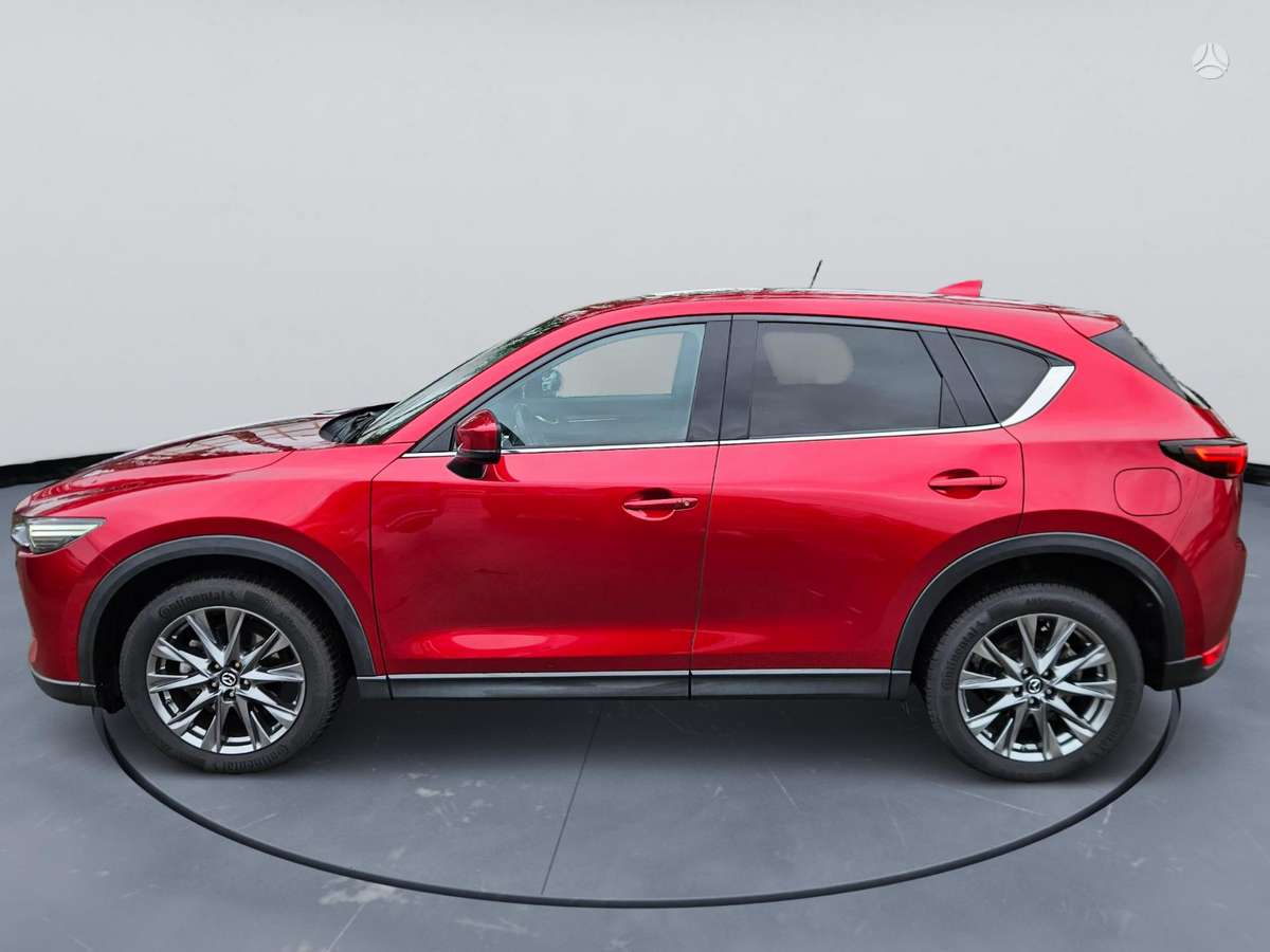 Mazda CX-5, 2.2 l., off-road / crossover