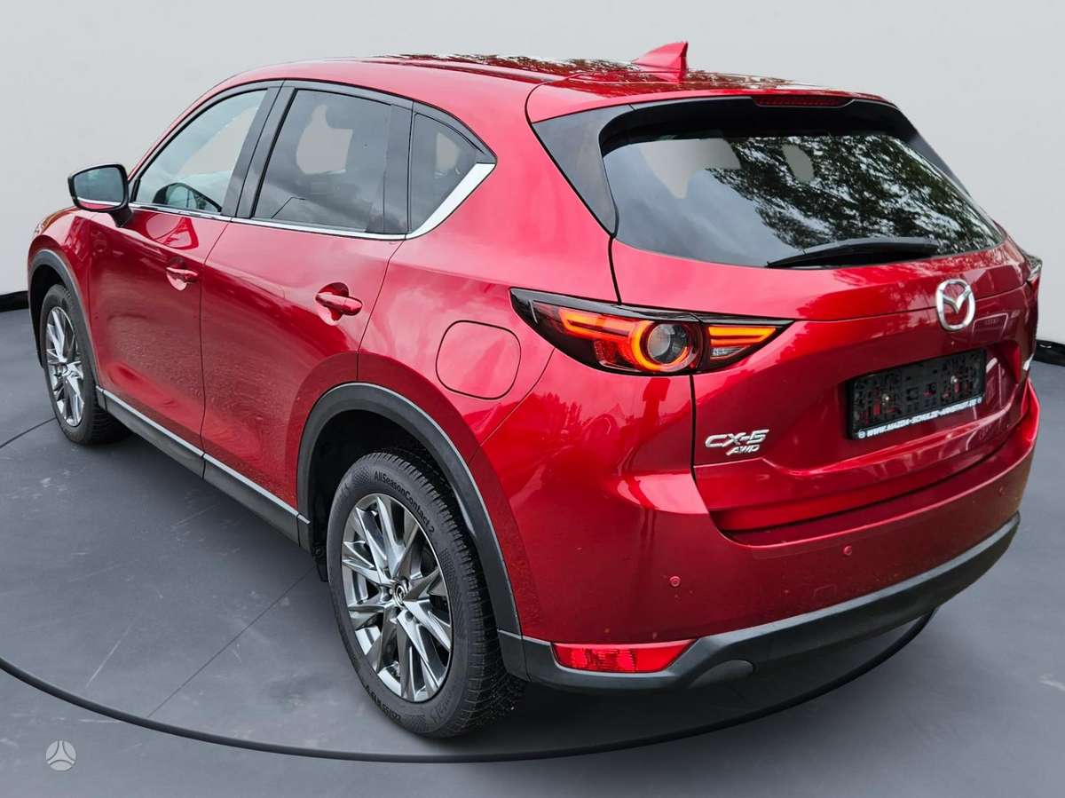 Mazda CX-5, 2.2 l., off-road / crossover