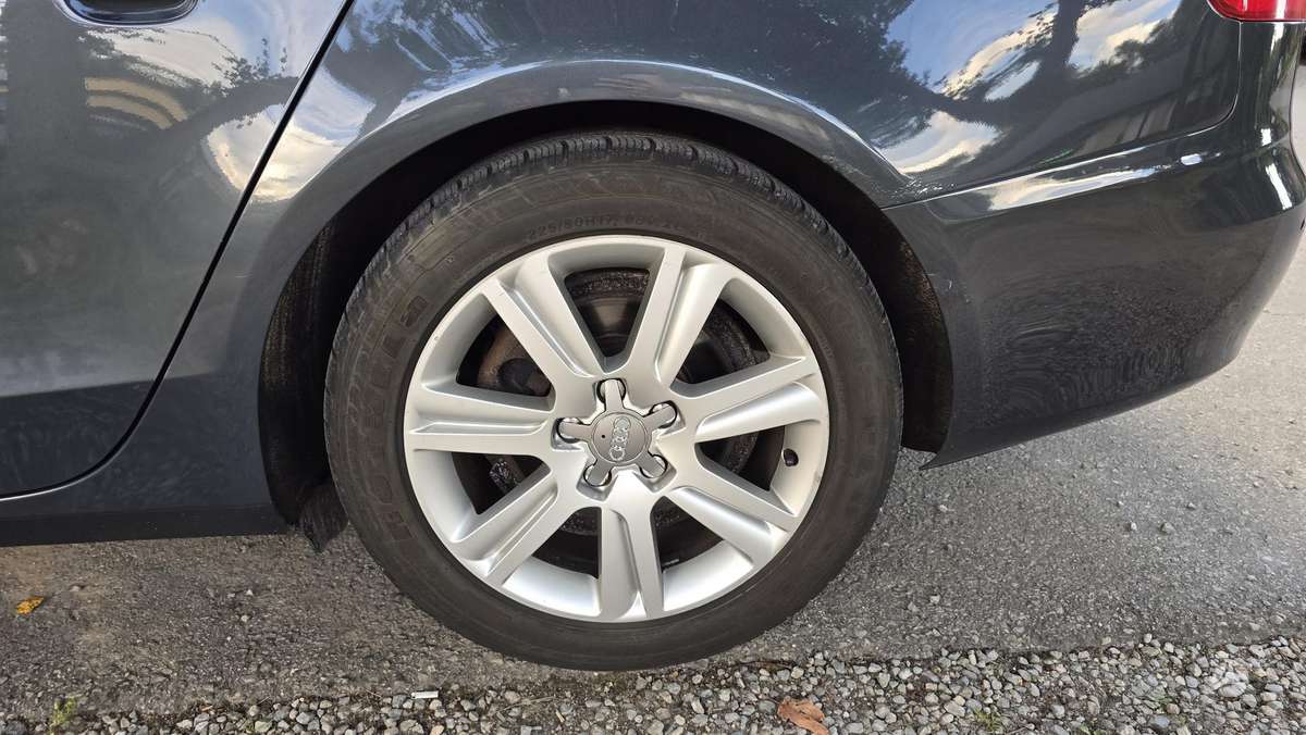 Audi A4, 2.0 l., Универсал