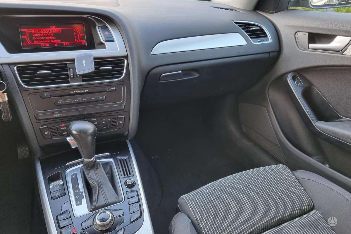 Audi A4, 2.0 l., Универсал