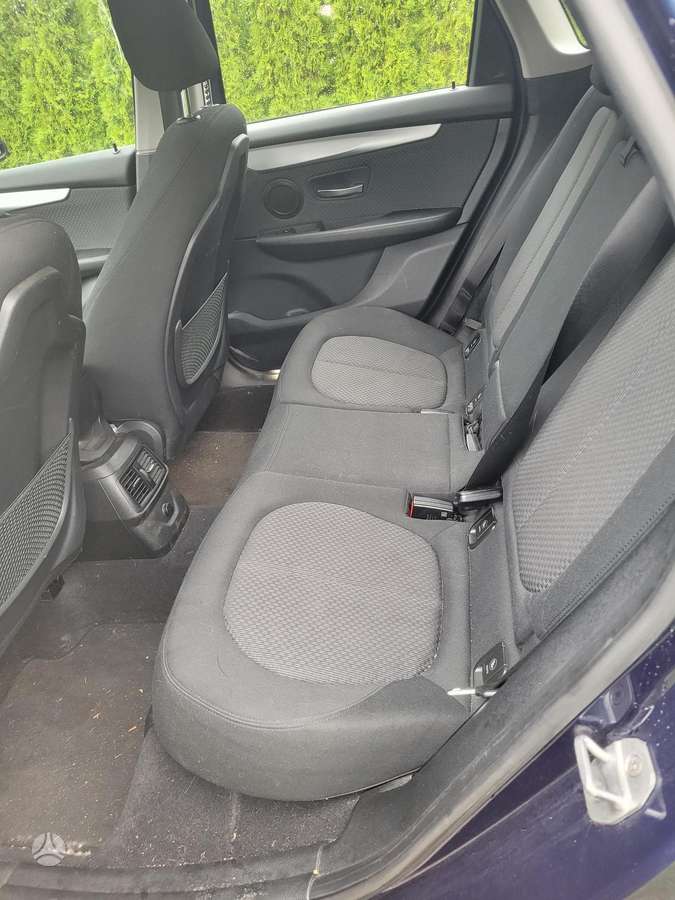 BMW 218 Active Tourer, 2.0 l., hatchback