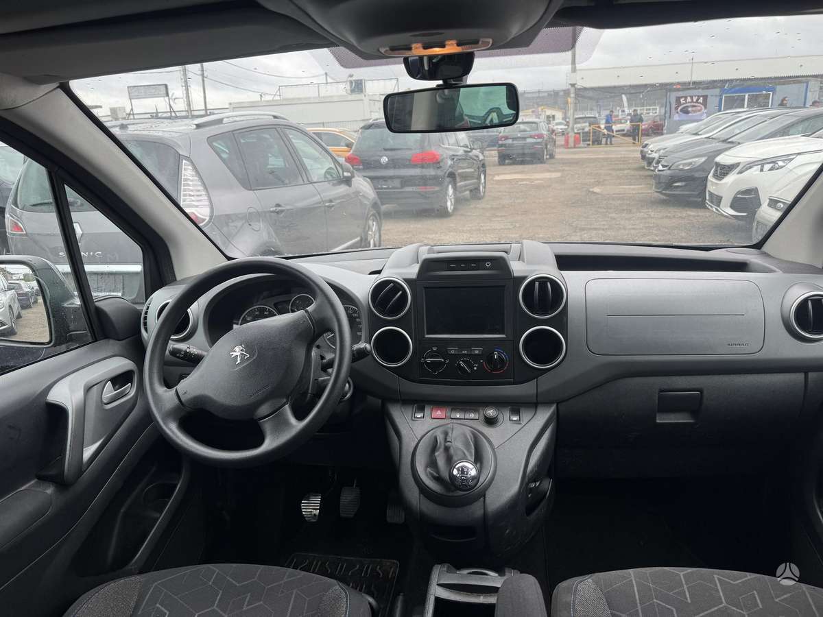 Peugeot Partner, 1.2 l., Минивэн
