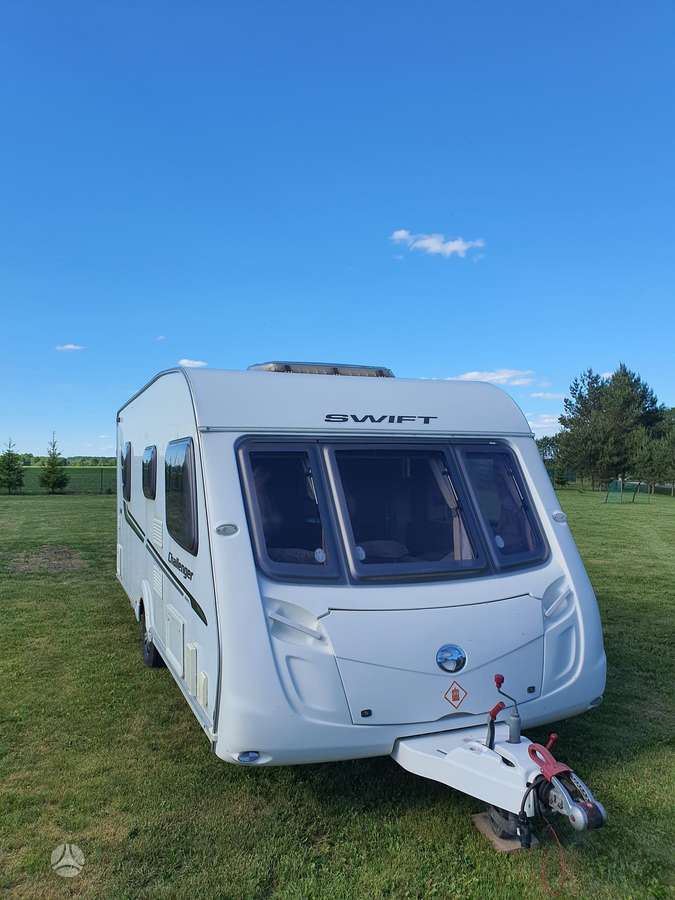 Swift CHALLENGER, кемперы