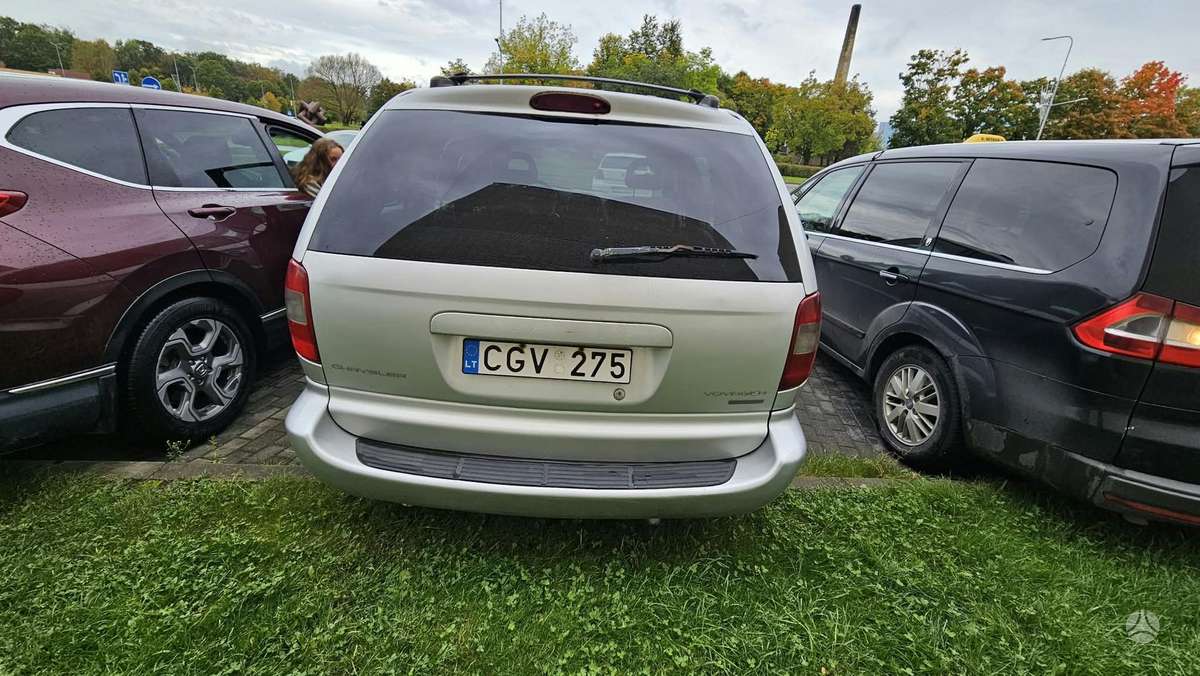 Chrysler Voyager, 2.5 l., Минивэн