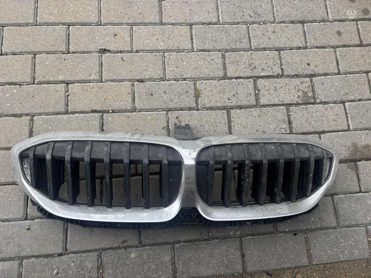 BMW 320 усилители бамперов (буферов), бамперы (буфера)