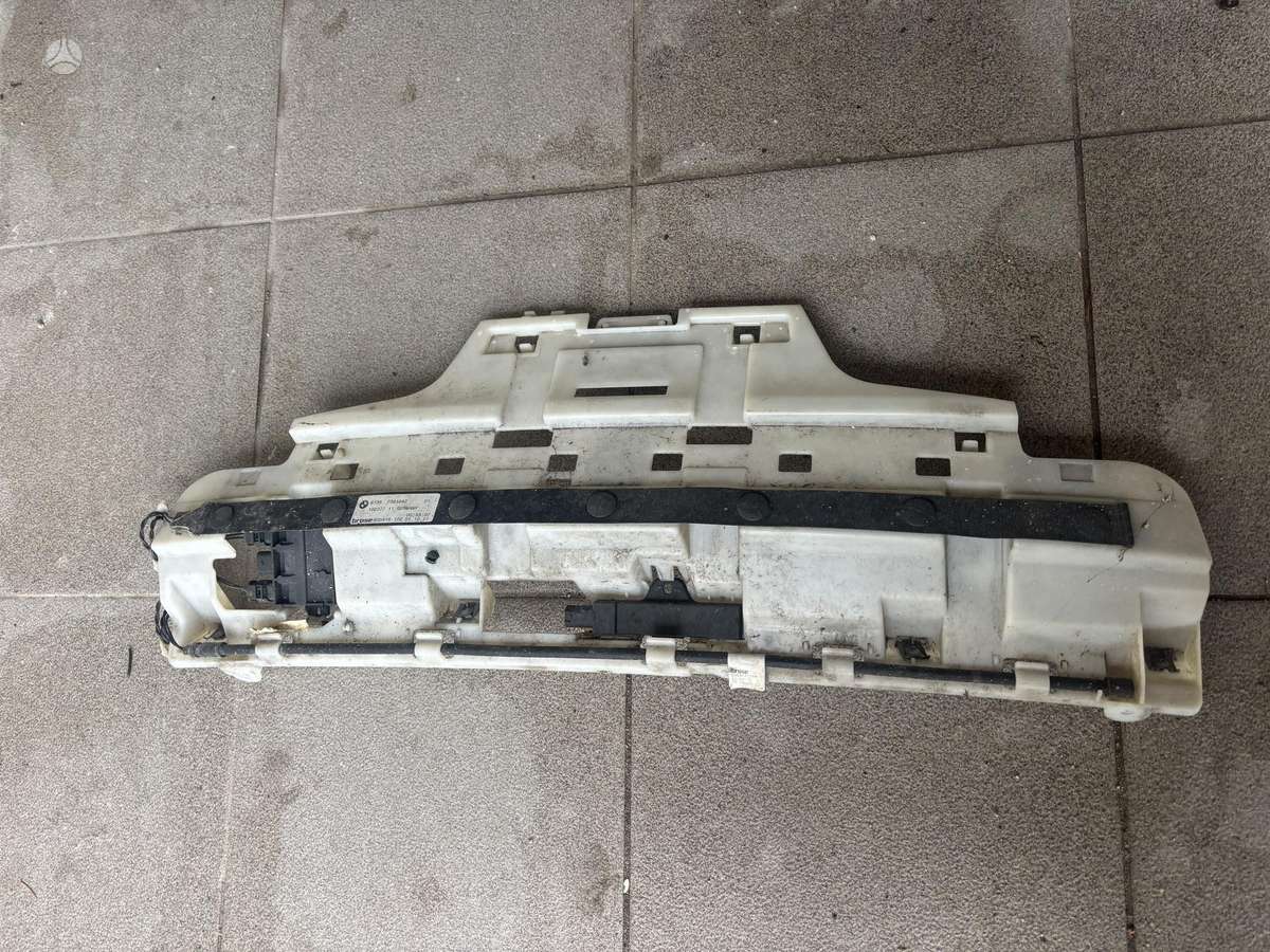 BMW M4 body parts
