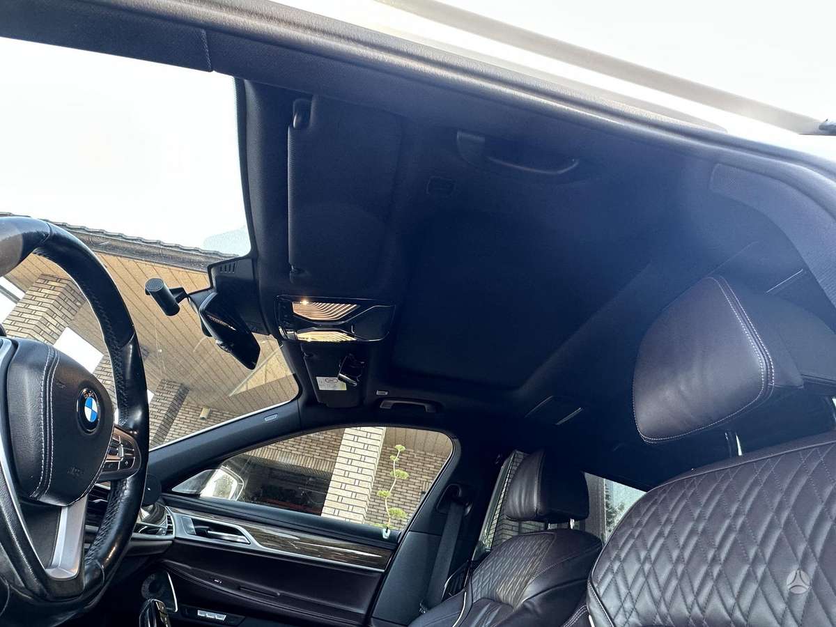 BMW 730, 3.0 l., Седан